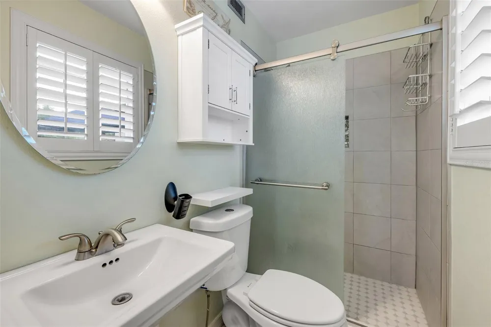 201 S VENETIAN WAY Port Orange, FL 32127