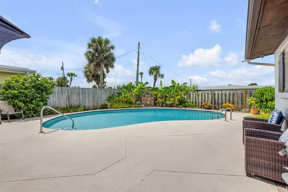 201 S VENETIAN WAY Port Orange, FL 32127
