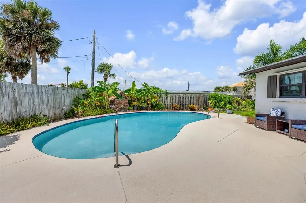 201 S VENETIAN WAY Port Orange, FL 32127