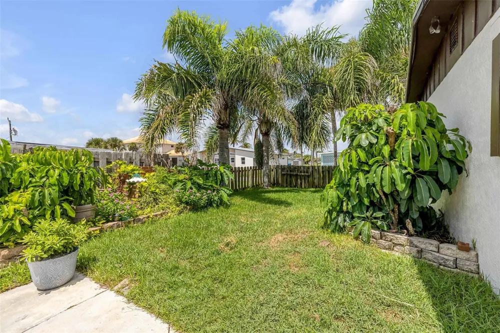 201 S VENETIAN WAY Port Orange, FL 32127
