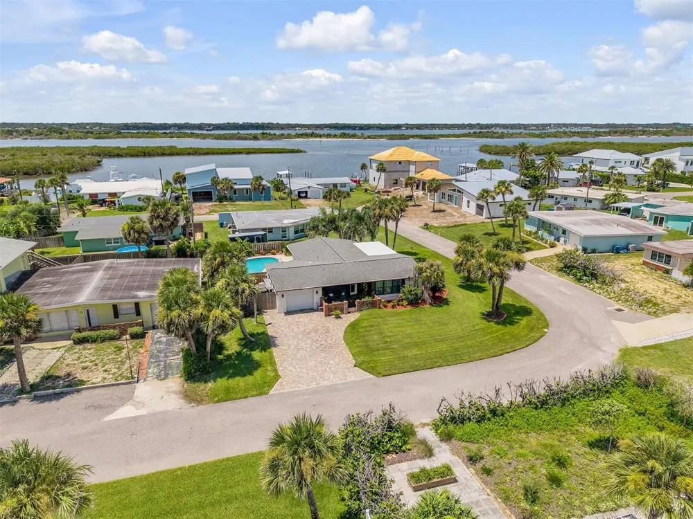 201 S VENETIAN WAY Port Orange, FL 32127