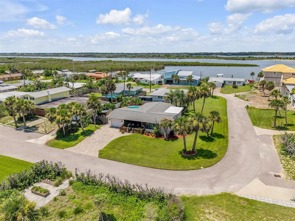 201 S VENETIAN WAY Port Orange, FL 32127