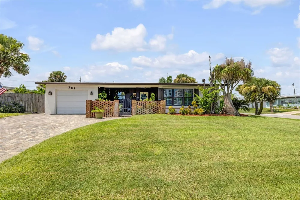 201 S VENETIAN WAY Port Orange, FL 32127
