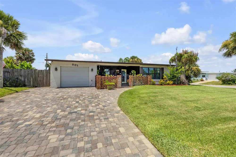 201 S VENETIAN WAY Port Orange, FL 32127