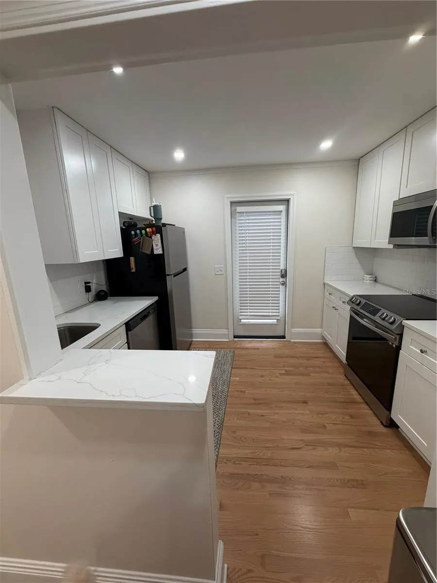 1409 SUNSET DRIVE Winter Park, FL 32789