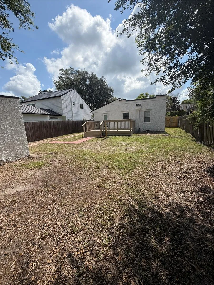 1409 SUNSET DRIVE Winter Park, FL 32789