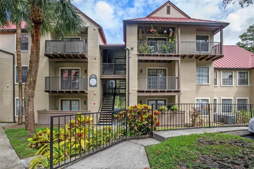 234 AFTON SQUARE #208 Altamonte Springs, FL 32714