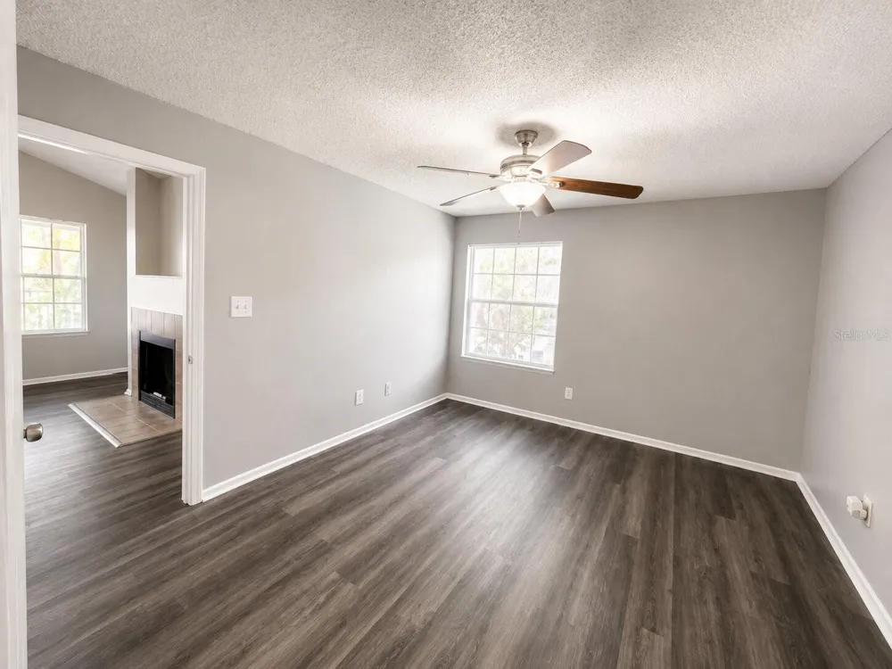 234 AFTON SQUARE #208 Altamonte Springs, FL 32714
