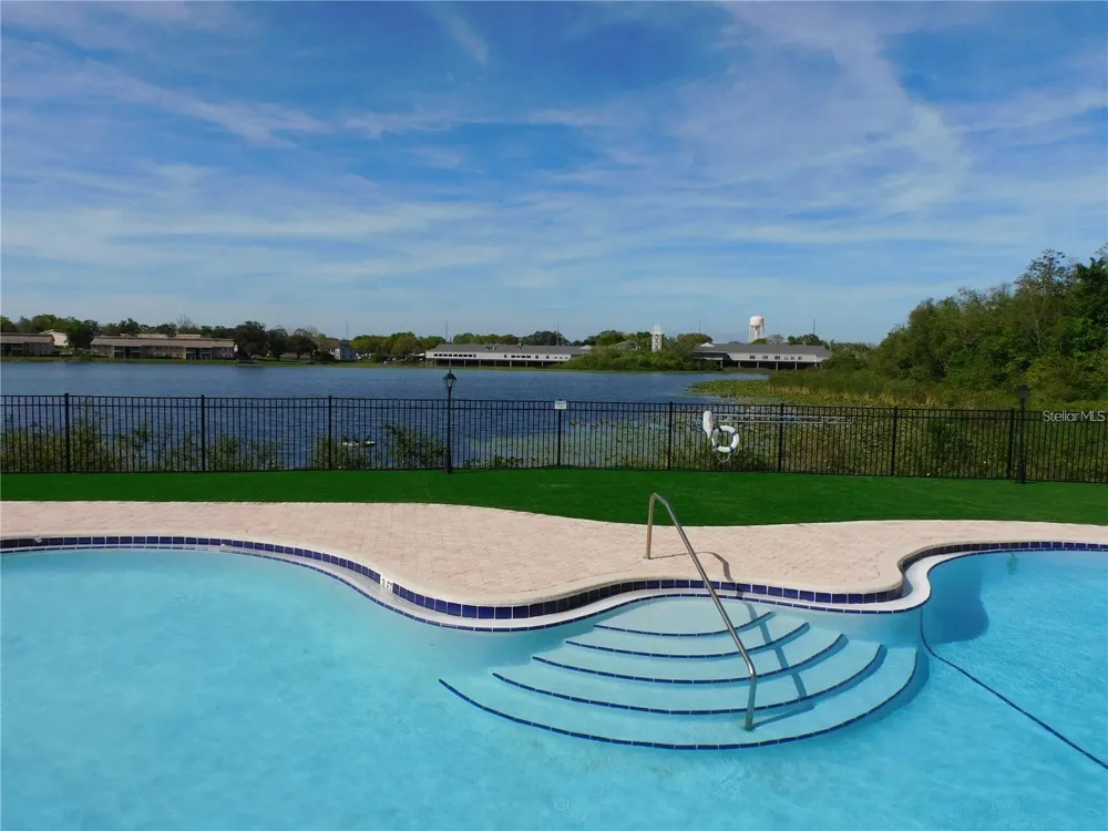 234 AFTON SQUARE #208 Altamonte Springs, FL 32714