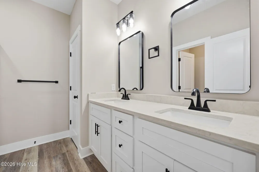 649 Abigail Taylor Drive #B Greenville, NC 27834