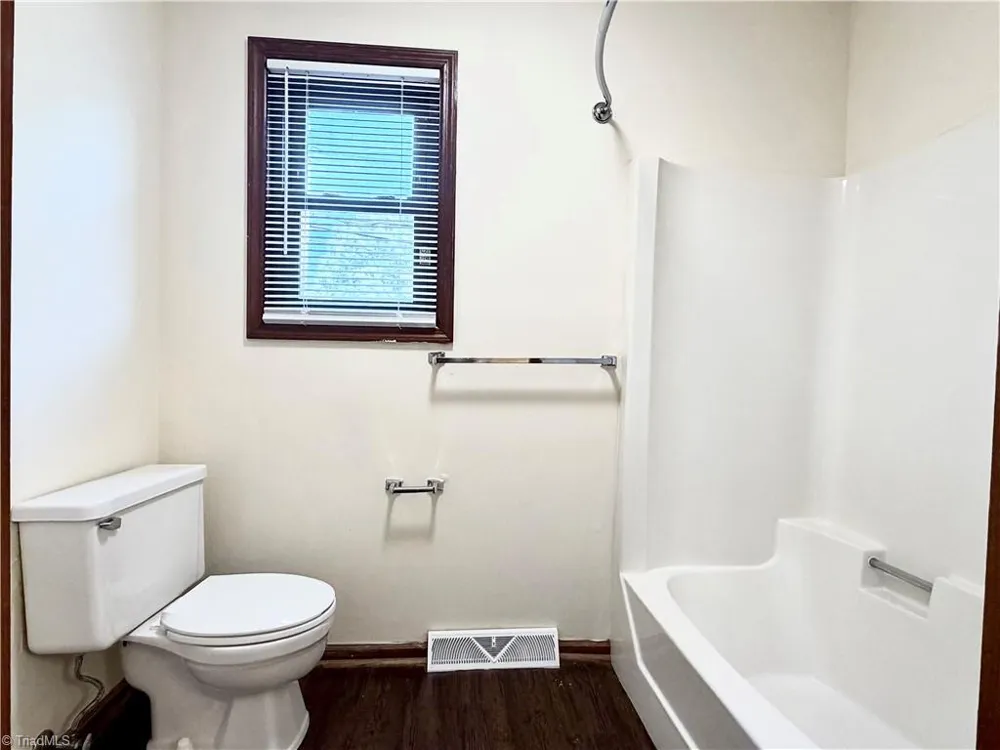 103 Aspen Court Winston-Salem, NC 27106