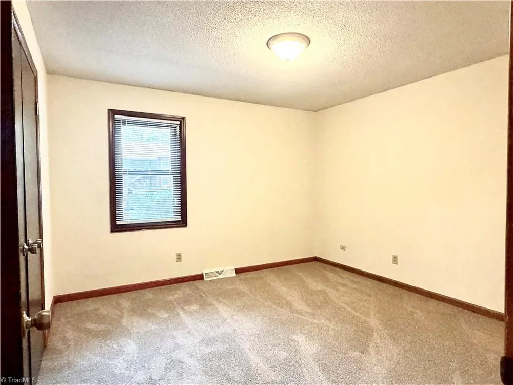 103 Aspen Court Winston-Salem, NC 27106