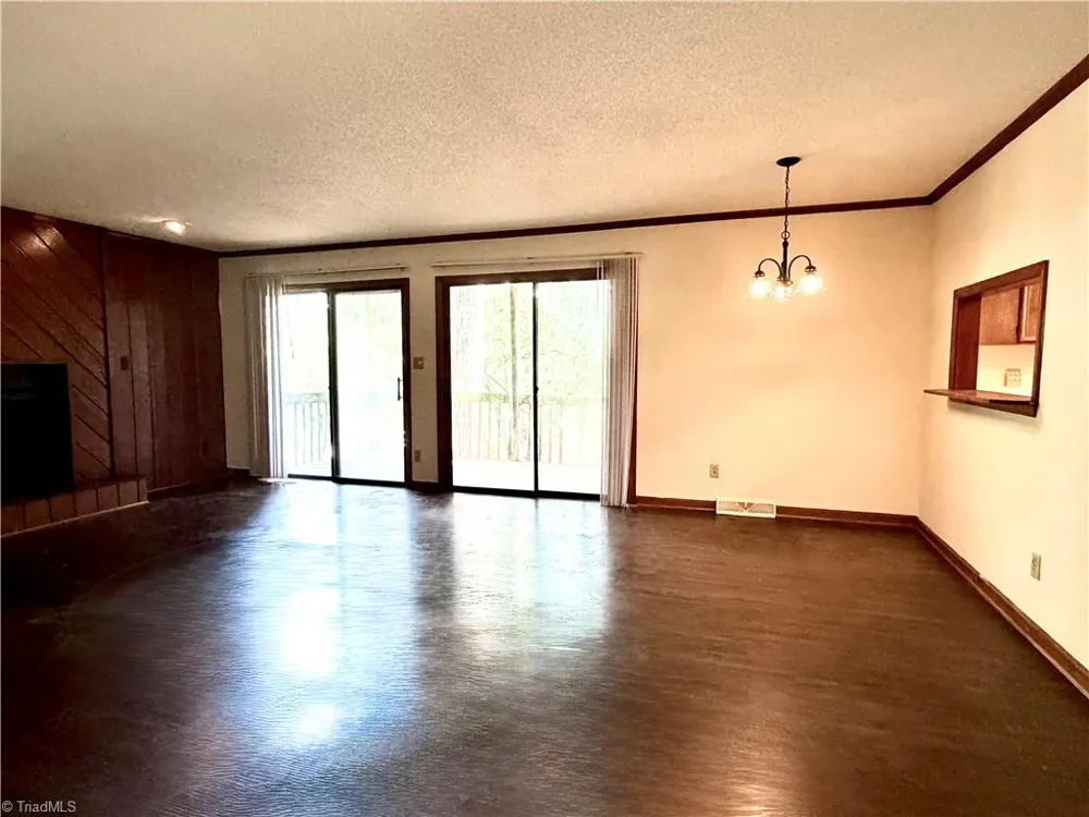 103 Aspen Court Winston-Salem, NC 27106
