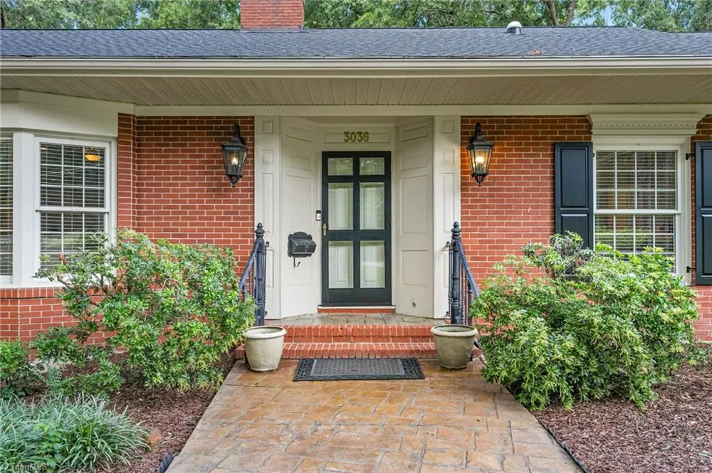 3036 Fairway Drive Burlington, NC 27215