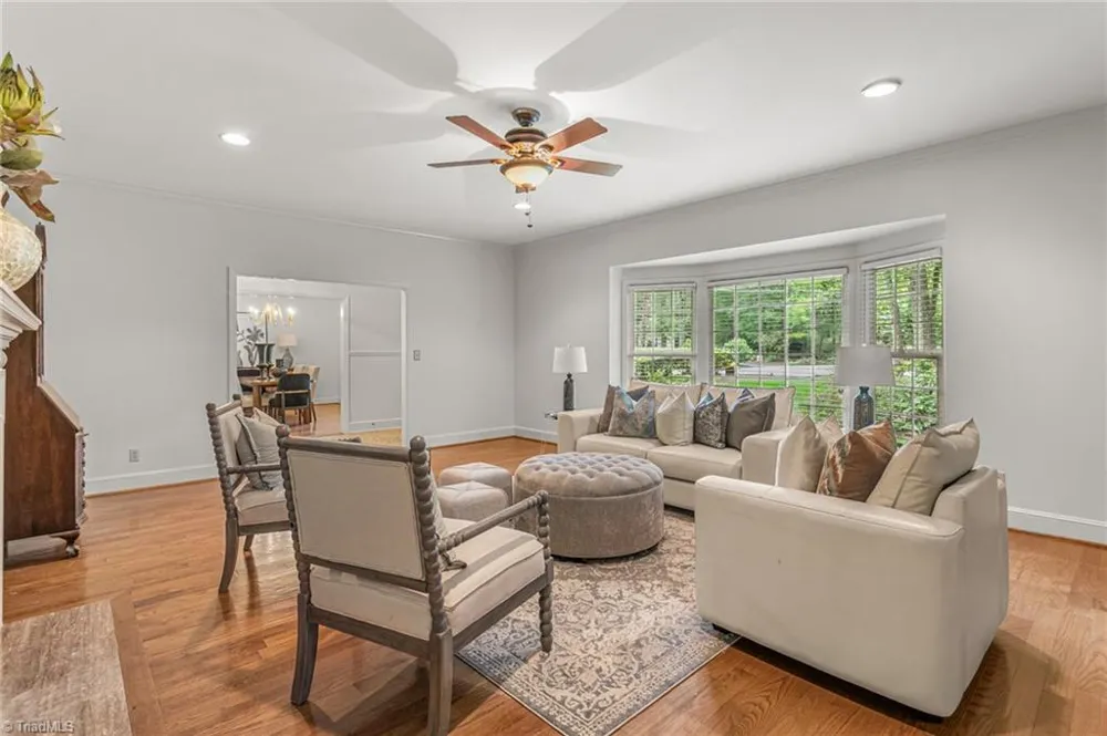 3036 Fairway Drive Burlington, NC 27215