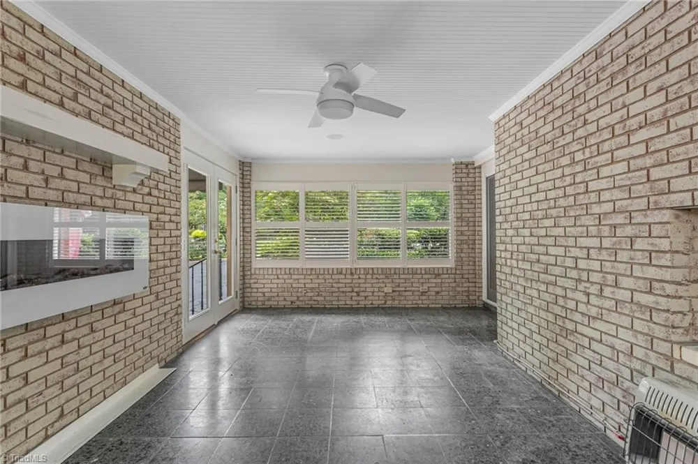 3036 Fairway Drive Burlington, NC 27215