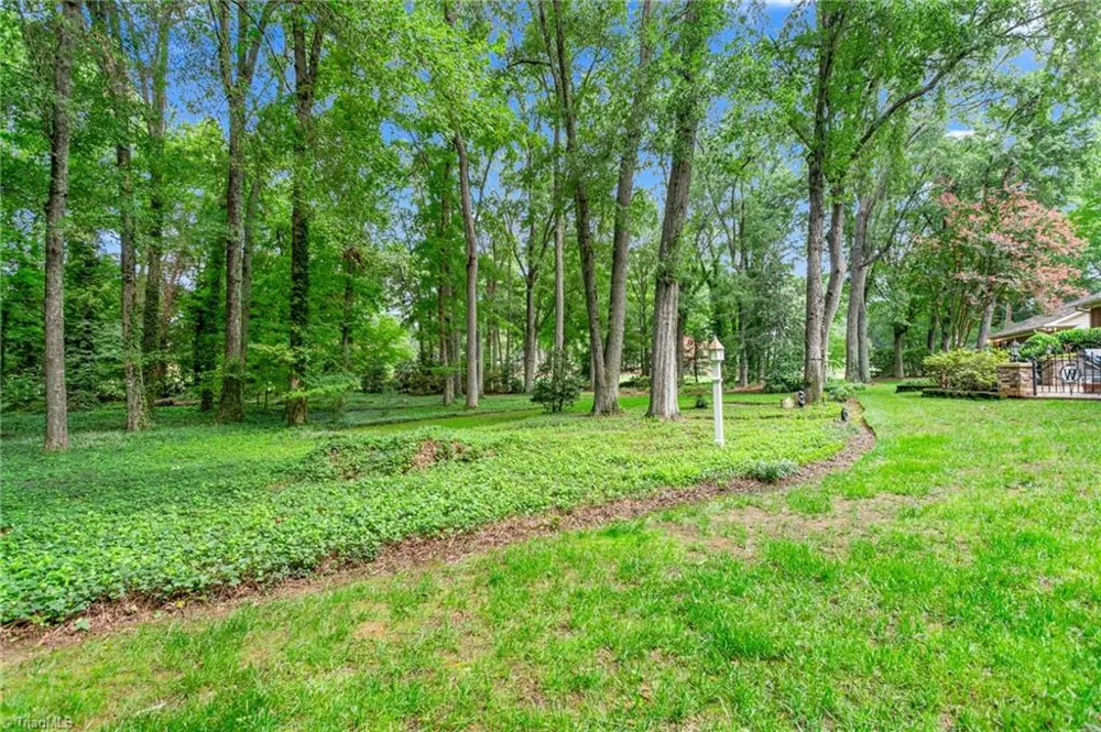 3036 Fairway Drive Burlington, NC 27215