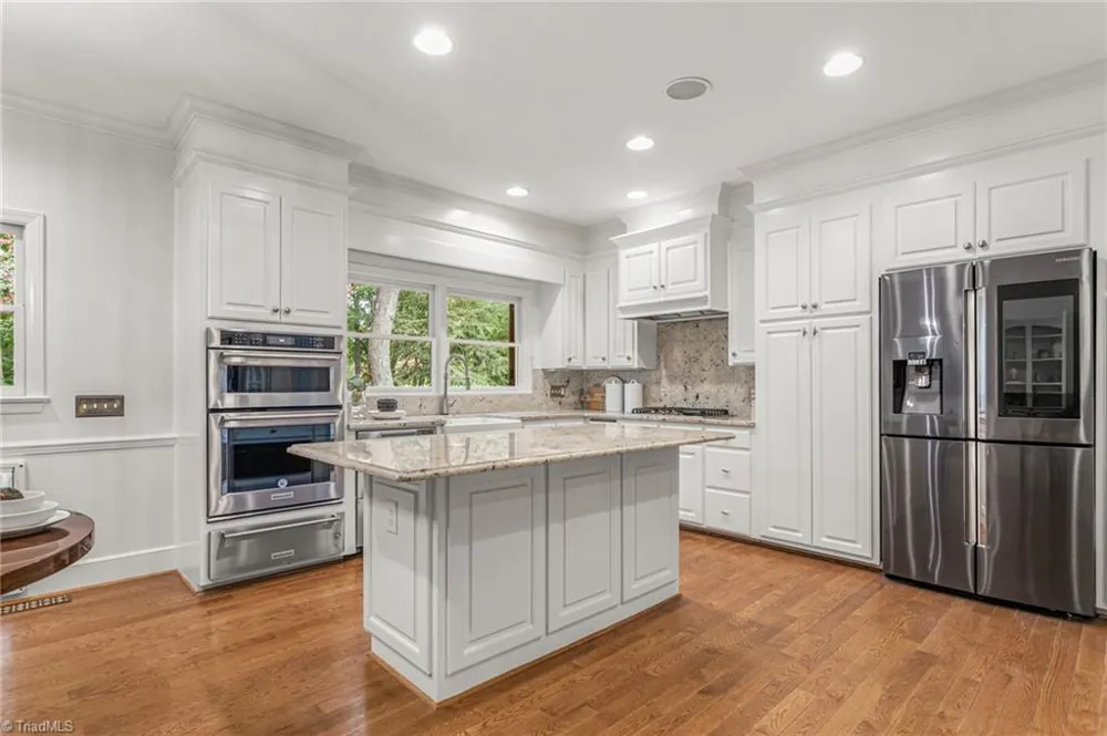 3036 Fairway Drive Burlington, NC 27215