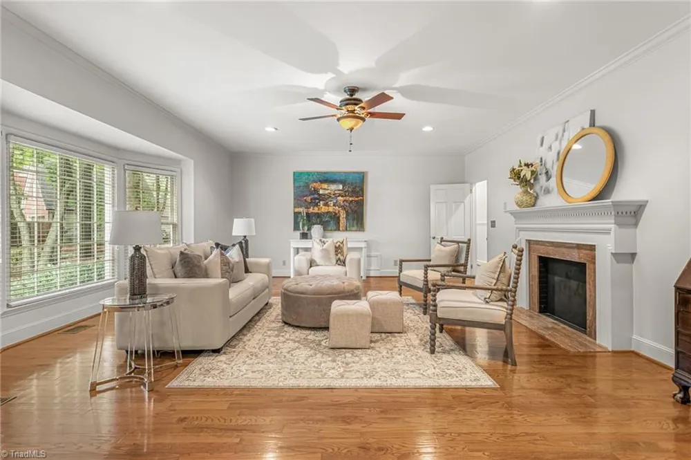 3036 Fairway Drive Burlington, NC 27215