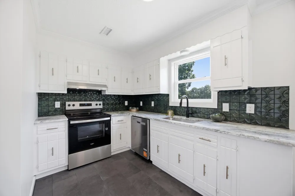 8804 Point South Lane Chattanooga, TN 37421