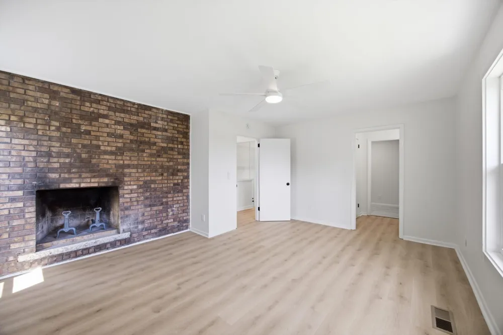 8804 Point South Lane Chattanooga, TN 37421