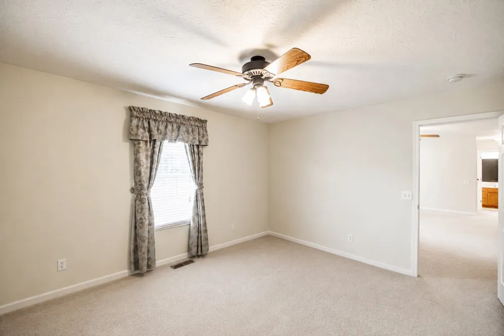 1008 E Evelyn Ct Portland, TN 37148