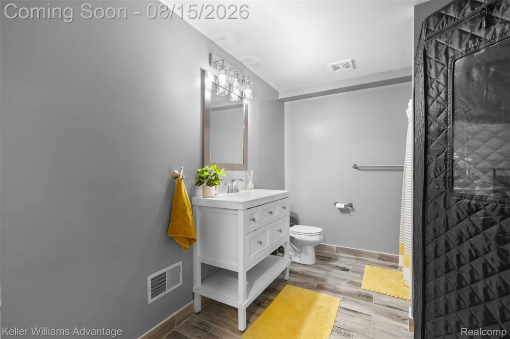 12793 Carolyn Way Springfield Charter Township, MI 48350