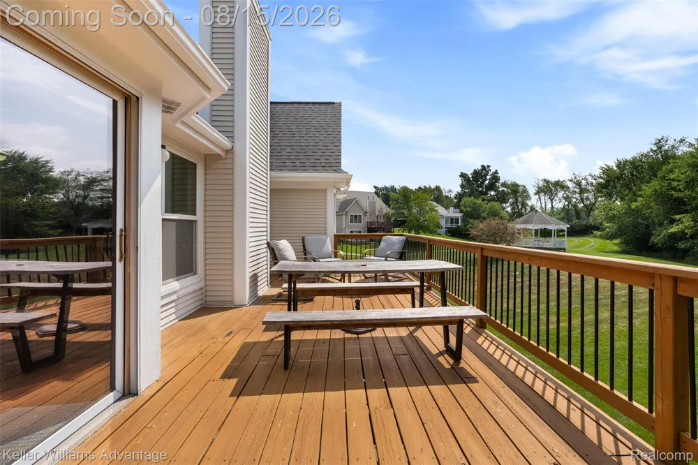 12793 Carolyn Way Springfield Charter Township, MI 48350