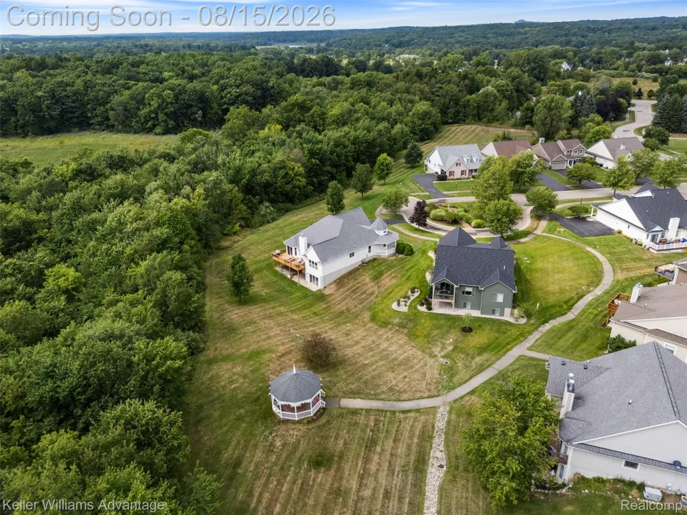 12793 Carolyn Way Springfield Charter Township, MI 48350