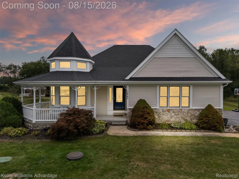 12793 Carolyn Way Springfield Charter Township, MI 48350
