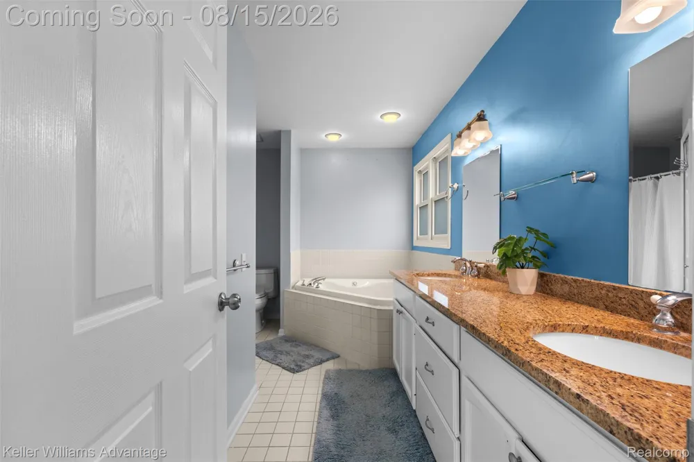12793 Carolyn Way Springfield Charter Township, MI 48350