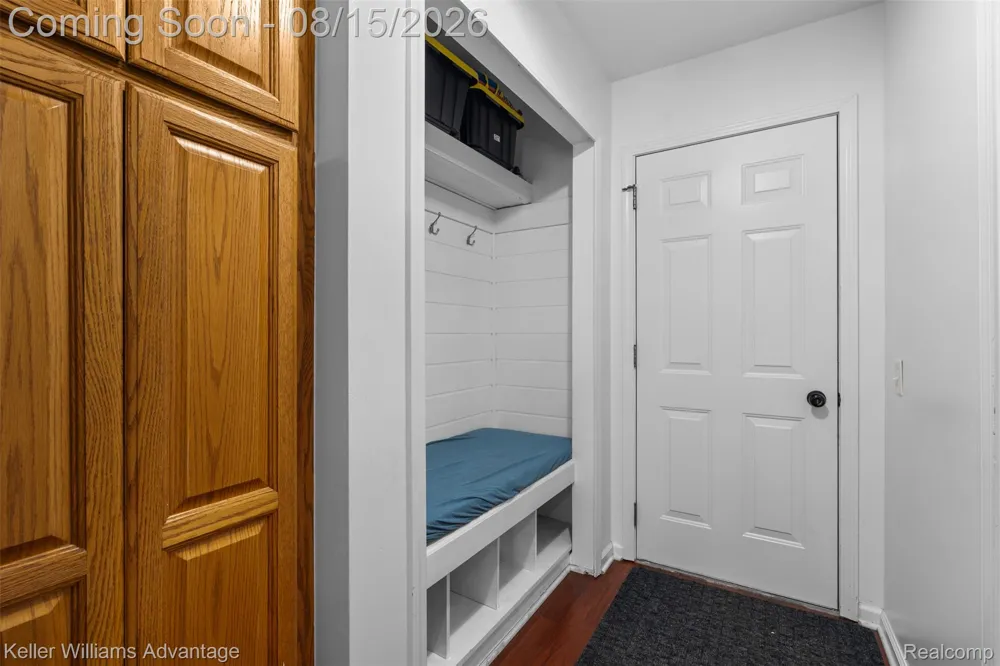 12793 Carolyn Way Springfield Charter Township, MI 48350