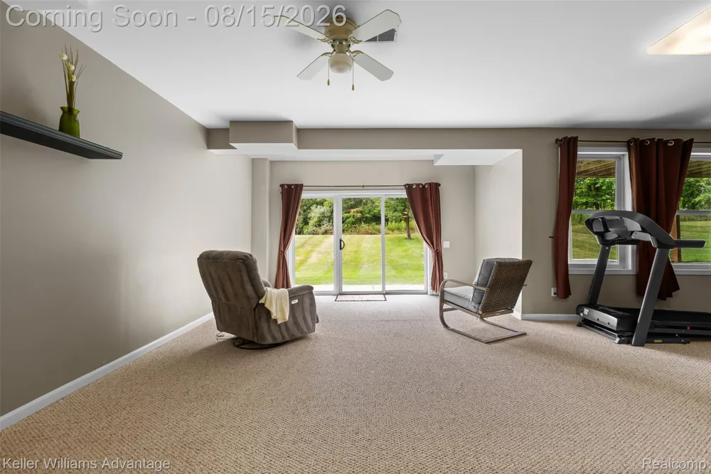 12793 Carolyn Way Springfield Charter Township, MI 48350