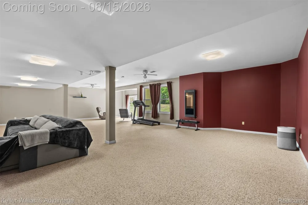 12793 Carolyn Way Springfield Charter Township, MI 48350
