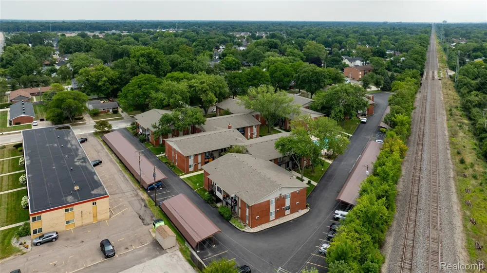4009 Benjamin Avenue Royal Oak City, MI 48073