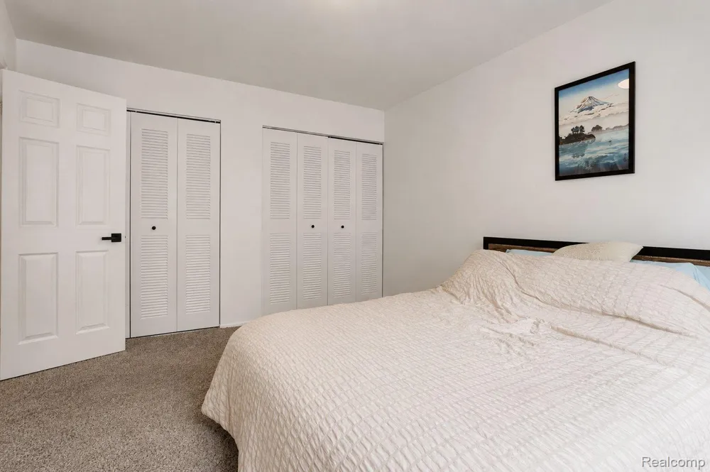 4009 Benjamin Avenue Royal Oak City, MI 48073