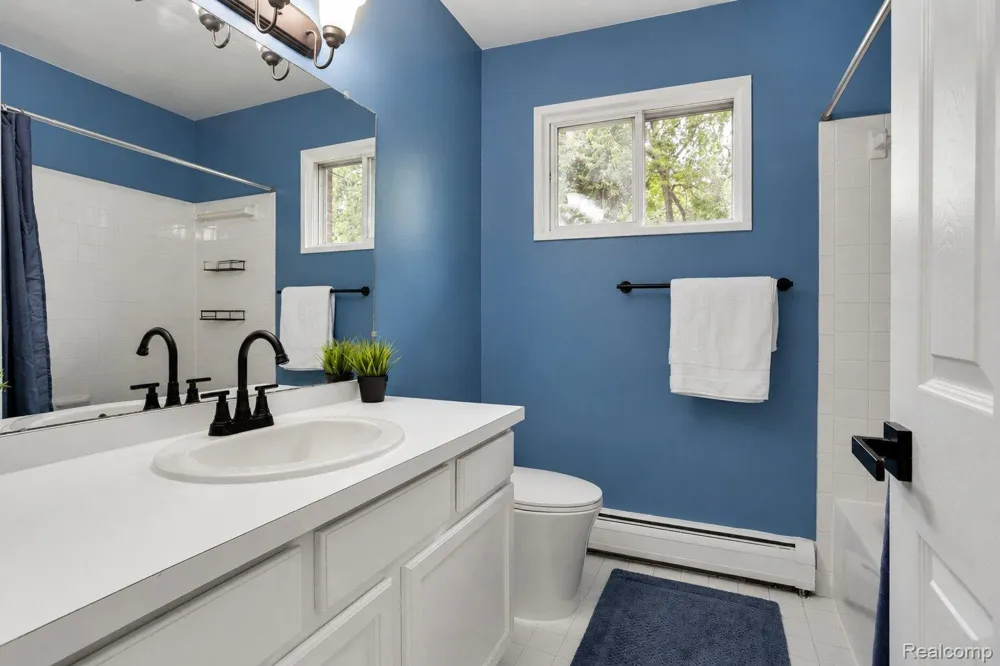 4009 Benjamin Avenue Royal Oak City, MI 48073