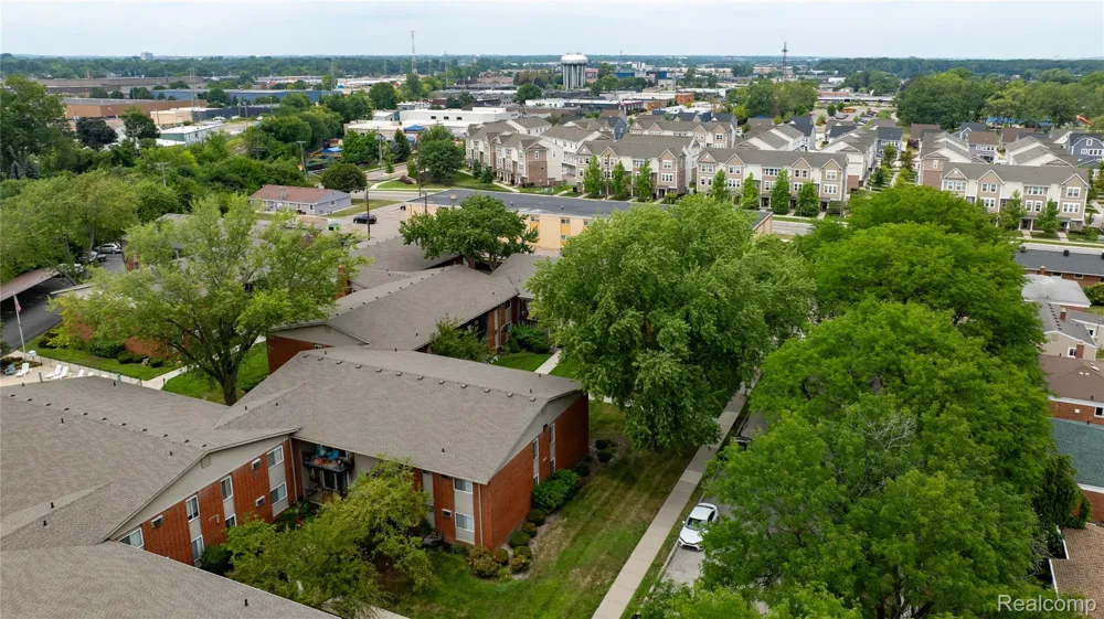 4009 Benjamin Avenue Royal Oak City, MI 48073
