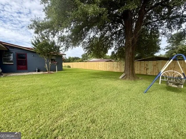 219 Anderson LN Sandersville, GA 31082