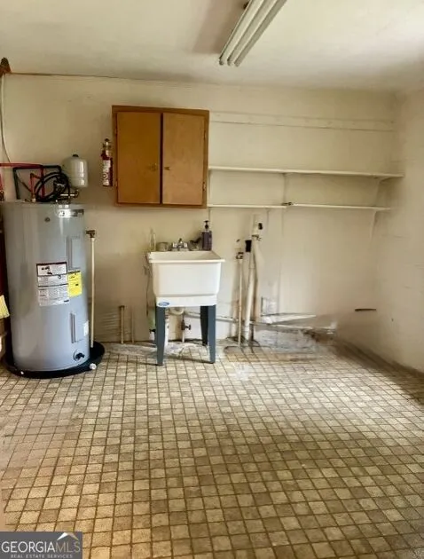 219 Anderson LN Sandersville, GA 31082