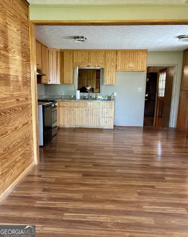 219 Anderson LN Sandersville, GA 31082