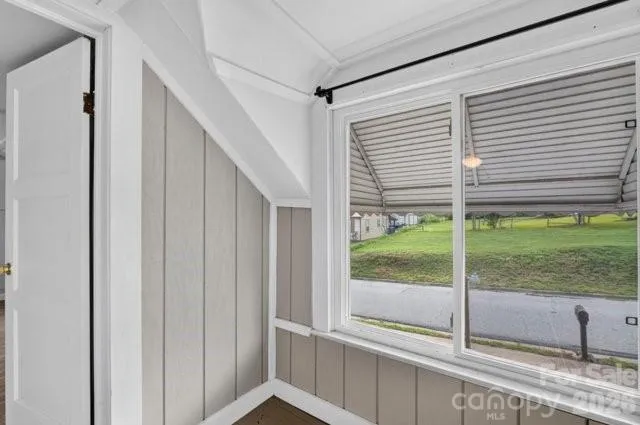 403 SW Spruce Street SW Lenoir, NC 28645
