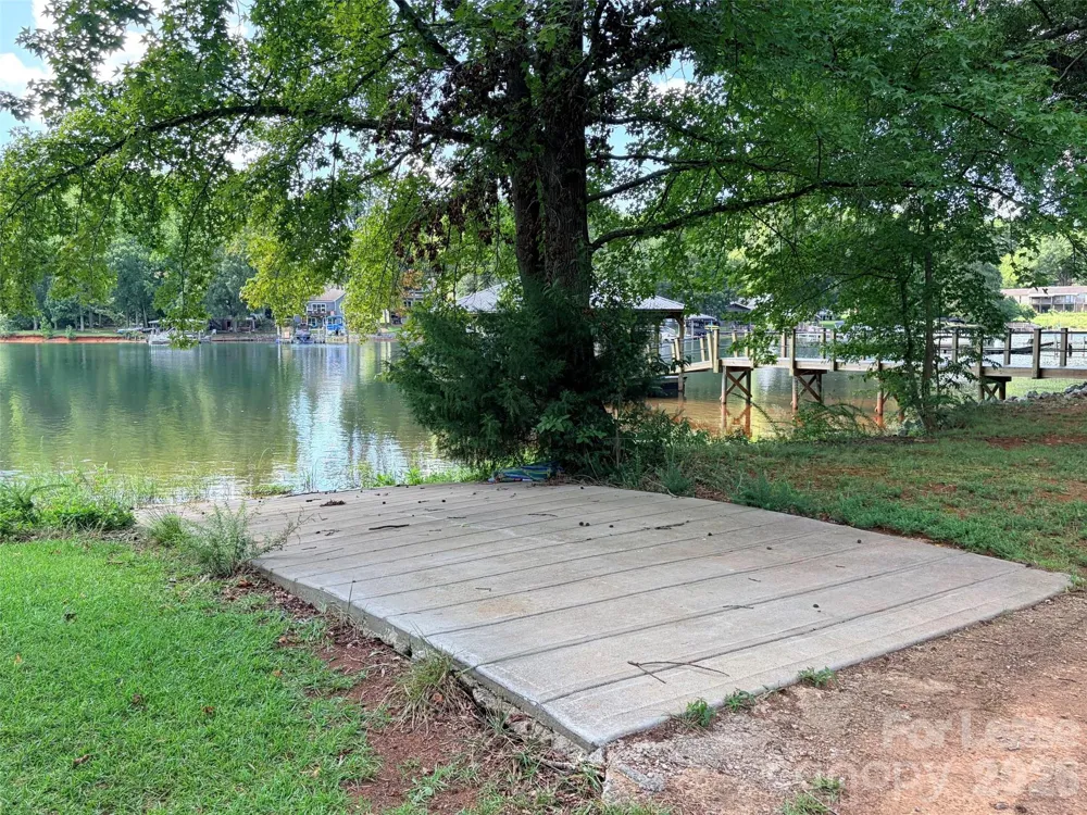 8112 Blackwood Road Denver, NC 28037
