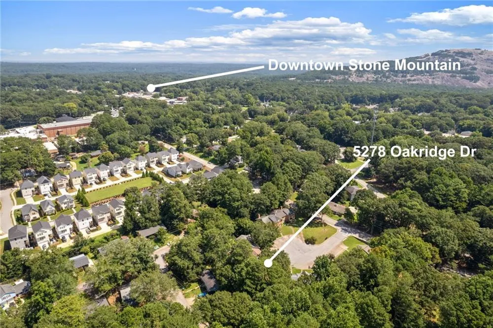 5278 Oakridge Drive Stone Mountain, GA 30083