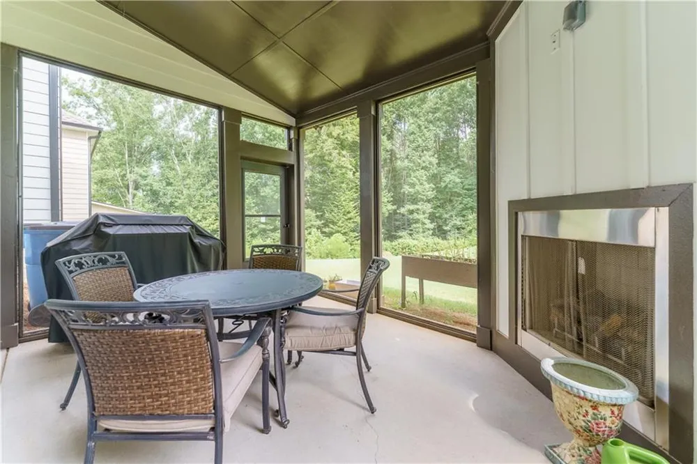 4028 Brookmont Auburn, GA 30011