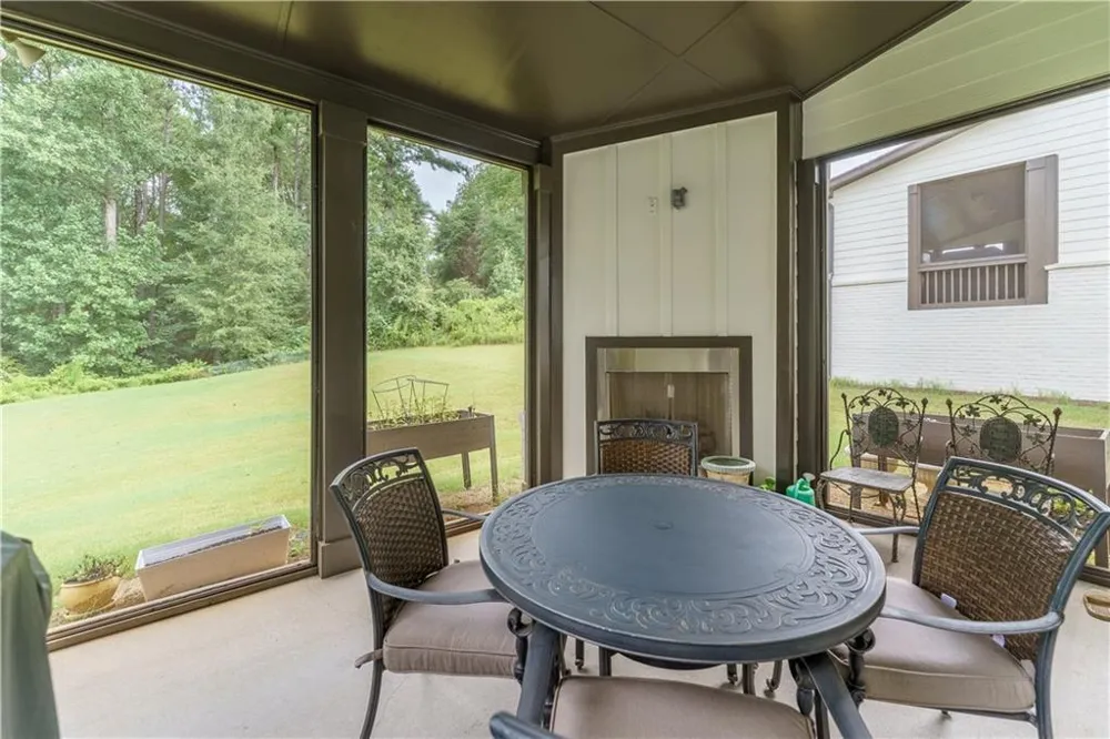 4028 Brookmont Auburn, GA 30011