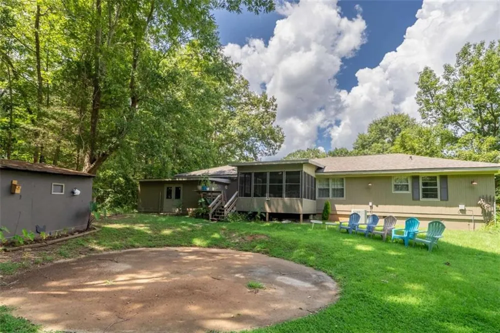 2781 Ike Stone Road Monroe, GA 30656