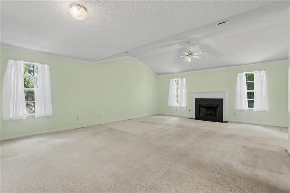 1930 Winding Crossing Trail Fairburn, GA 30213