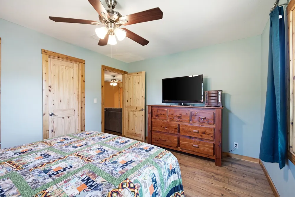 612 Oakwood Drive Euless, TX 76040
