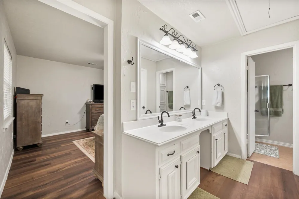 767 NW Ann Lois Lane Burleson, TX 76028